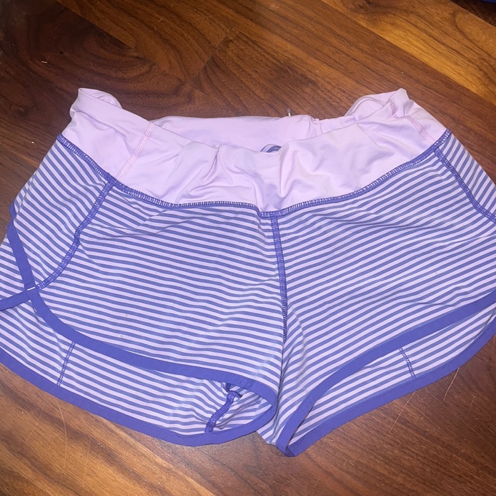 Lulu shorts purple size 8